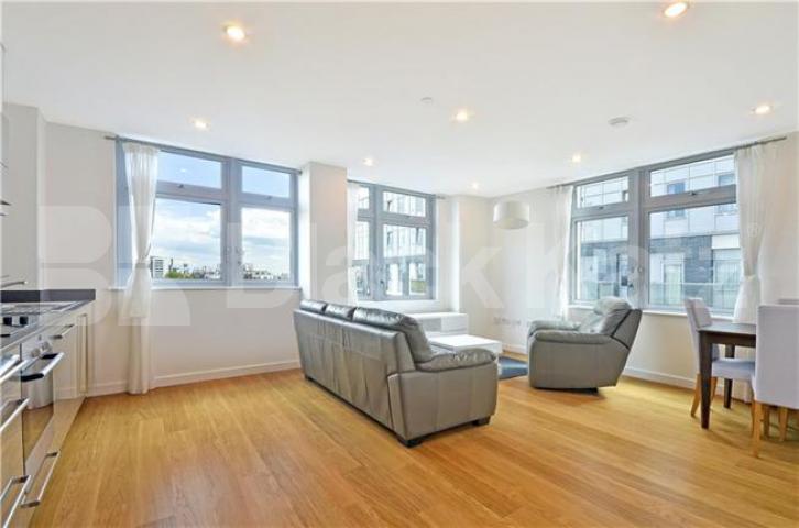 			LET, 2 Bedroom, 1 bath, 1 reception Apartment			 Iona Tower  Ross Way , Limehouse 
